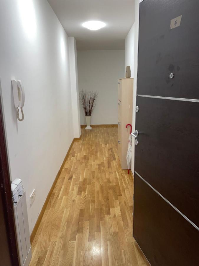 Big Apartment With Private Parking - Extra View Skopje Exterior photo