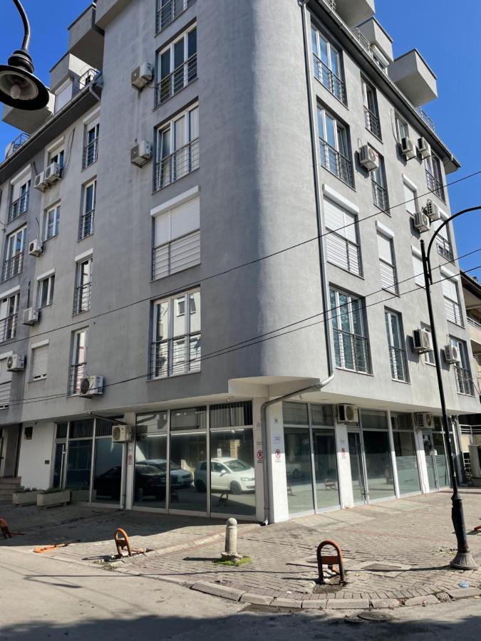 Big Apartment With Private Parking - Extra View Skopje Exterior photo